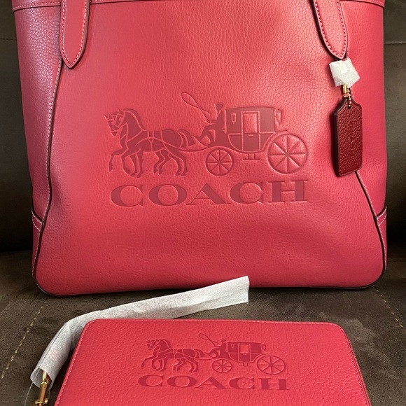 COACH 4 PIECE SET, NWT !! OMG!! - Picture 4 of 14